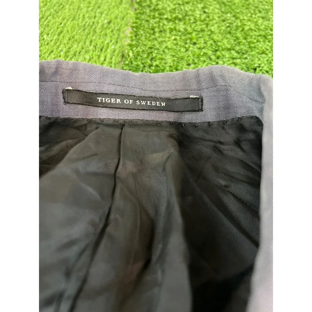 Tiger of Sweden Wool Men's Gray Suit Jacket Blazer Formal‎ Business Wear Size 48